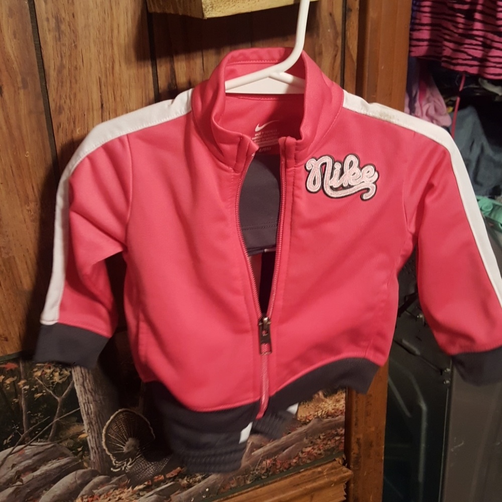Nike suit